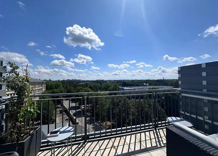 Schoenes Dachgeschoss Im Waldstrassenviertel Apartmán