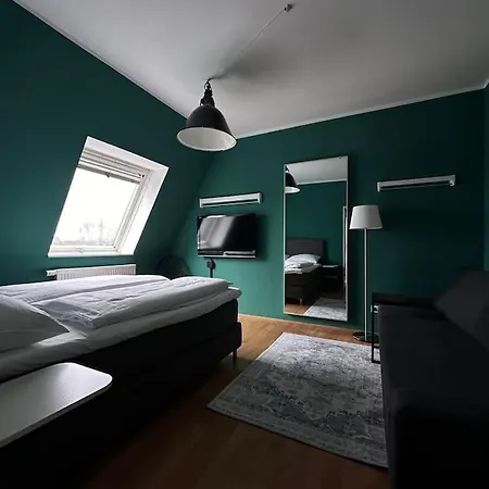 Lejlighed Schoenes Dachgeschoss Im Waldstrassenviertel *