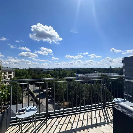 Schoenes Dachgeschoss Im Waldstrassenviertel Apartman