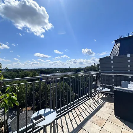 Apartman Schoenes Dachgeschoss Im Waldstrassenviertel Lipcse